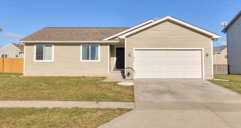 612 37th Street SW, Bondurant, IA 50035