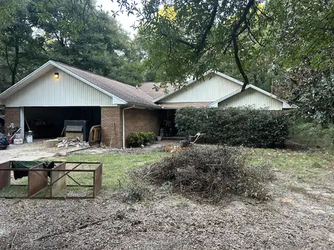 4297 Edge Perry Road, Crestview, FL 32539