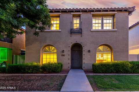 955 S HENRY Lane, Gilbert, AZ 85296