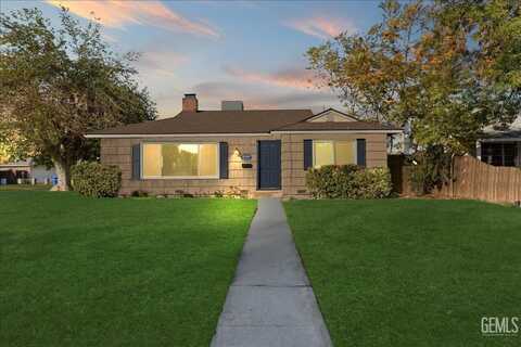 3920 Navajo Avenue, Bakersfield, CA 93309