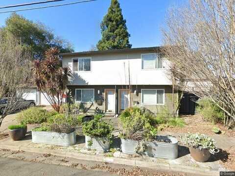 203 Hewett Street, Santa Rosa, CA 95401