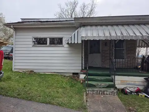 115 ADKINS STREET, BECKLEY, WV 25801