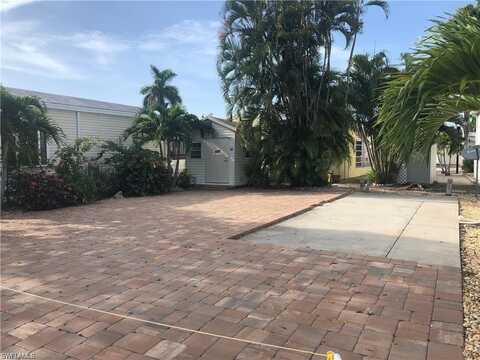 5628 Red Bird, FORT MYERS, FL 33908