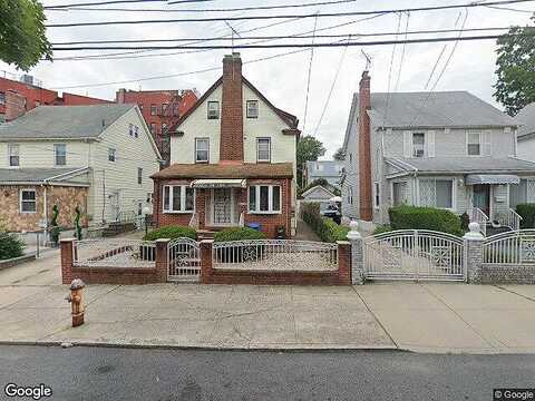 196Th, SAINT ALBANS, NY 11412