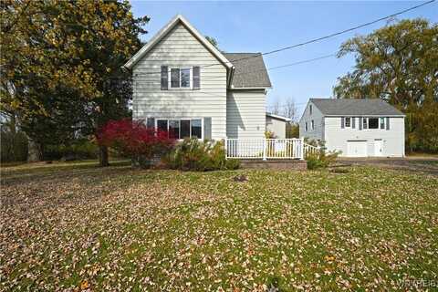 1000 Sturgeon Point Road, Evans, NY 14047