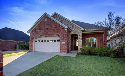 24 Forest Valley Lane, Little Rock, AR 72223