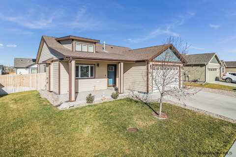 400 GRAPE ST, Cheyenne, WY 82007