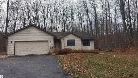 10451 DEERPATH SOUTH, TRAVERSE CITY, MI 49685