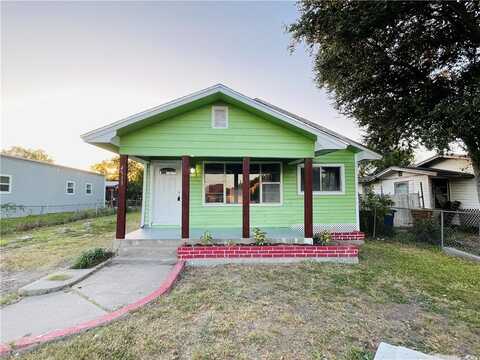 4313 Molina Drive, Corpus Christi, TX 78416