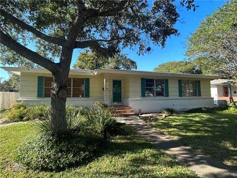 626 Bermuda Place, Corpus Christi, TX 78411