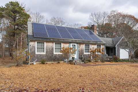 60 Wamsutta Road, Eastham, MA 02642