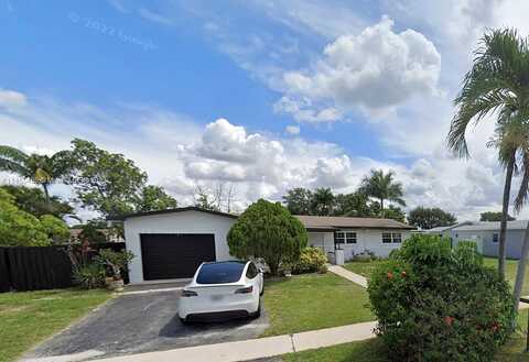 21St, PEMBROKE PINES, FL 33026