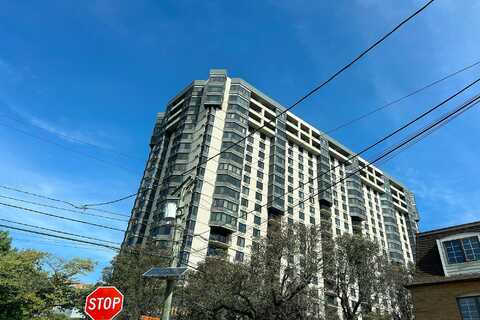 15Th St, Fort Lee, NJ 07024