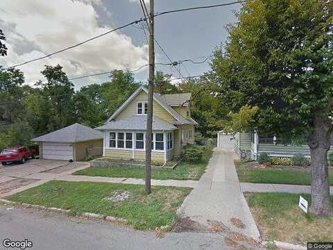 18Th, ROCKFORD, IL 61104