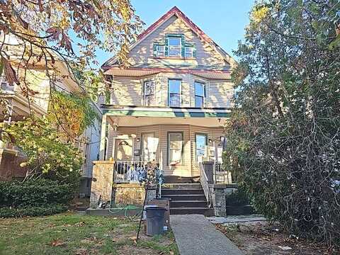 Beachwood Avenue, Staten Island, NY 10301