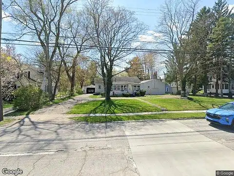 Gratiot, SAGINAW, MI 48602