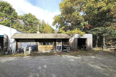 Eggemoggin Rd, Deer Isle, ME 04627