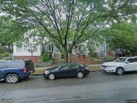 94Th, EAST ELMHURST, NY 11369