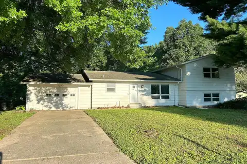 Sangamo Heights Lane, Springfield, IL 62702