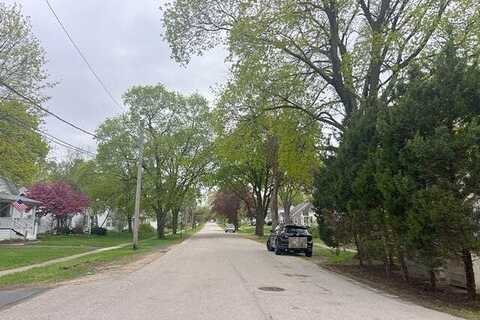 Maple, CRYSTAL LAKE, IL 60014