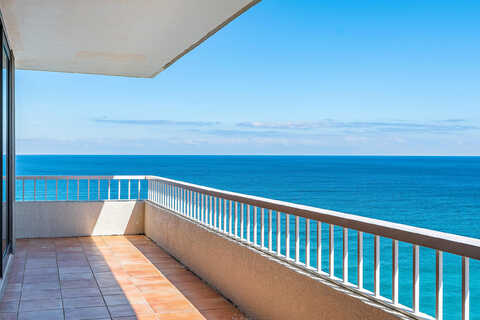 Ocean, RIVIERA BEACH, FL 33404