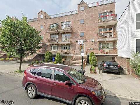 17Th, BROOKLYN, NY 11218