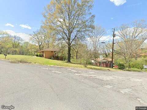 27Th, CENTER POINT, AL 35215