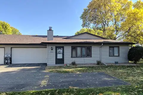 Maplebrook, MINNEAPOLIS, MN 55445