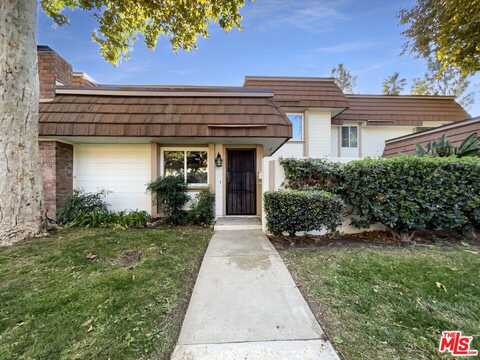 10100 Larwin Ave, Chatsworth, CA 91311