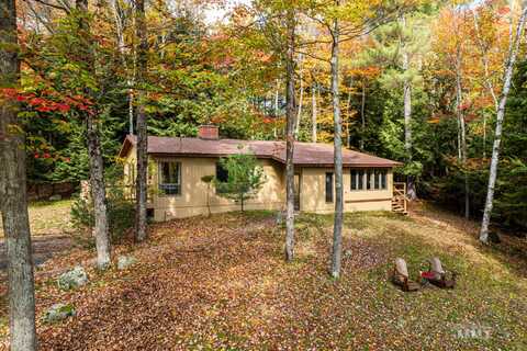 146 Riverside Drive, Saranac Lake, NY 12983