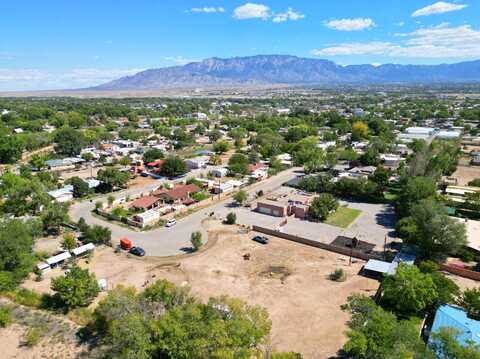 El Dorado Drive Nw, Albuquerque, NM 87114