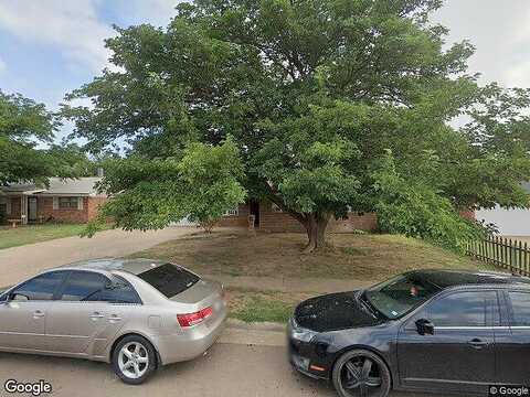 31St, LUBBOCK, TX 79410