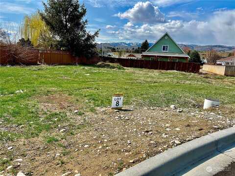 Petra Court, Omak, WA 98841