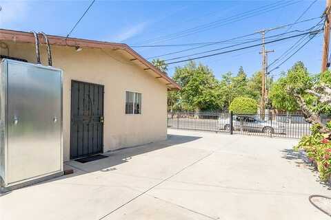 Hoyt, SYLMAR, CA 91342