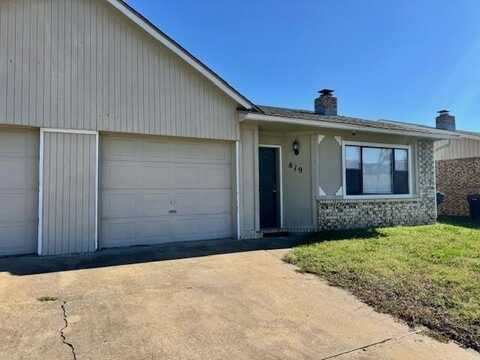 819 S 28th ST, Rogers, AR 72756