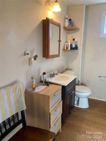 1032 Karendale Avenue SW unit: Houseshare #, Charlotte, NC 28208