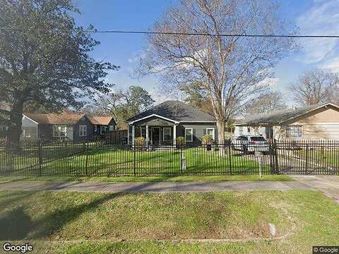 Post, HOUSTON, TX 77022
