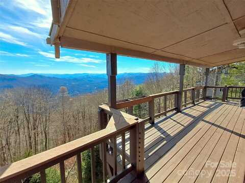 514 Skyridge Drive, Clyde, NC 28721