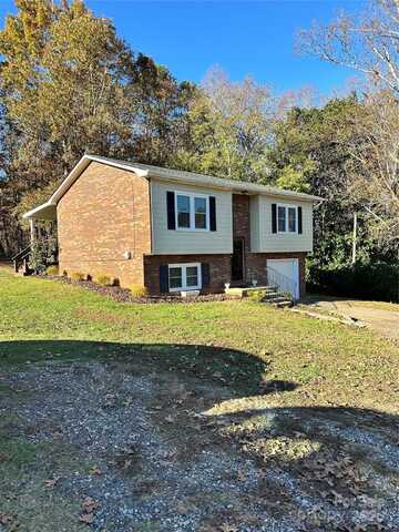 319 Valdese Drive, Morganton, NC 28655