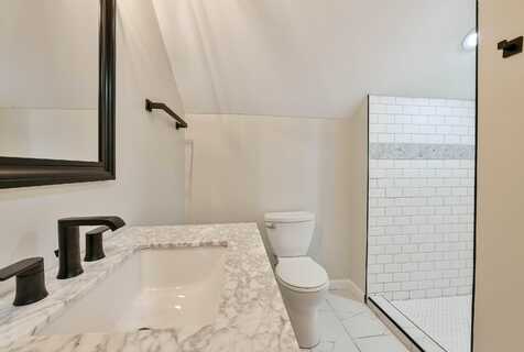 79Th, MILWAUKEE, WI 53222