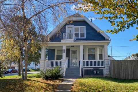 9Th, MILWAUKEE, WI 53215