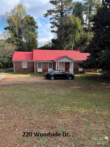 220 Woodside Drive, Wadesboro, NC 28170