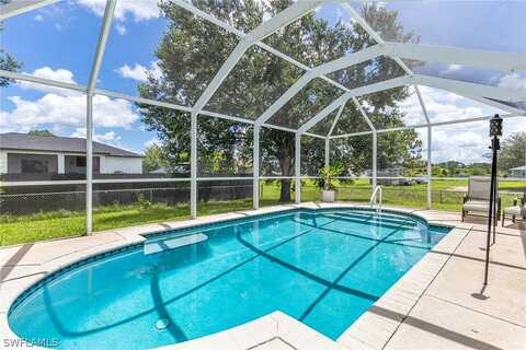 8Th, LEHIGH ACRES, FL 33976