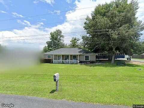 Almond Drive, OCALA, FL 34472