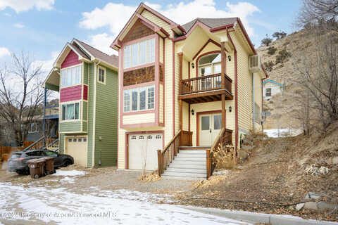 Main, NEW CASTLE, CO 81647