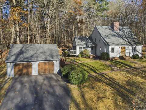 6 Bittersweet Drive, Ledyard, CT 06335