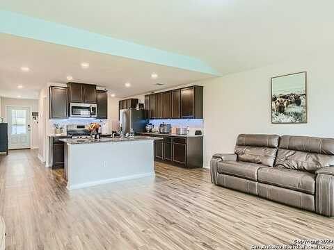 Staccato Staff, SAN ANTONIO, TX 78252