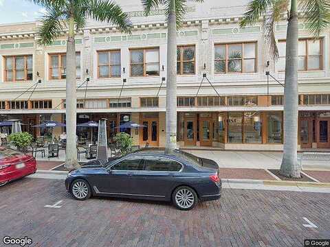 1St, FORT MYERS, FL 33901