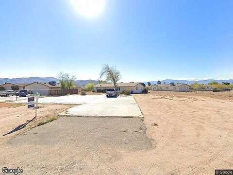 Pauhaska, APPLE VALLEY, CA 92308