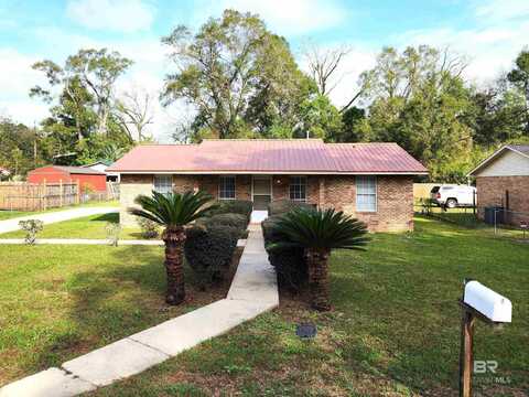 403 E Underwood Street, Brewton, AL 36426